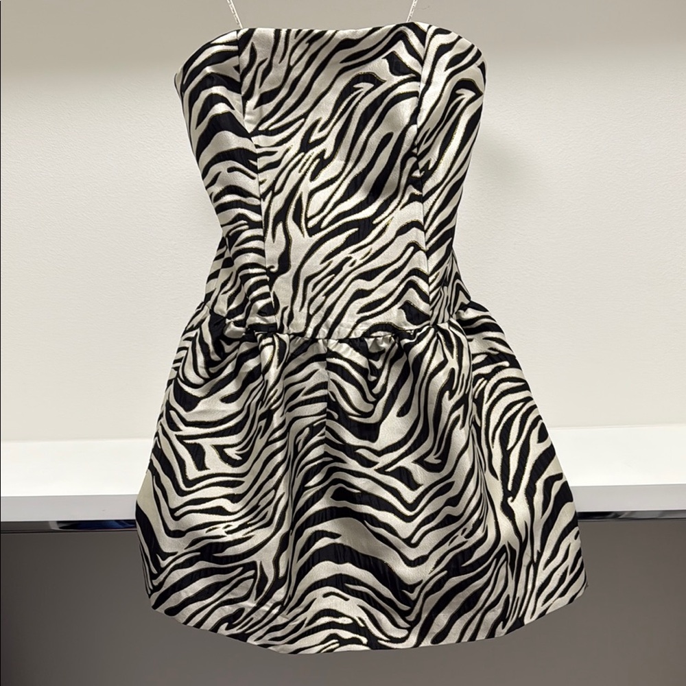 Lilly Pulitzer Akela Strapless Jacqua Zebra Print Dress Womens size 10